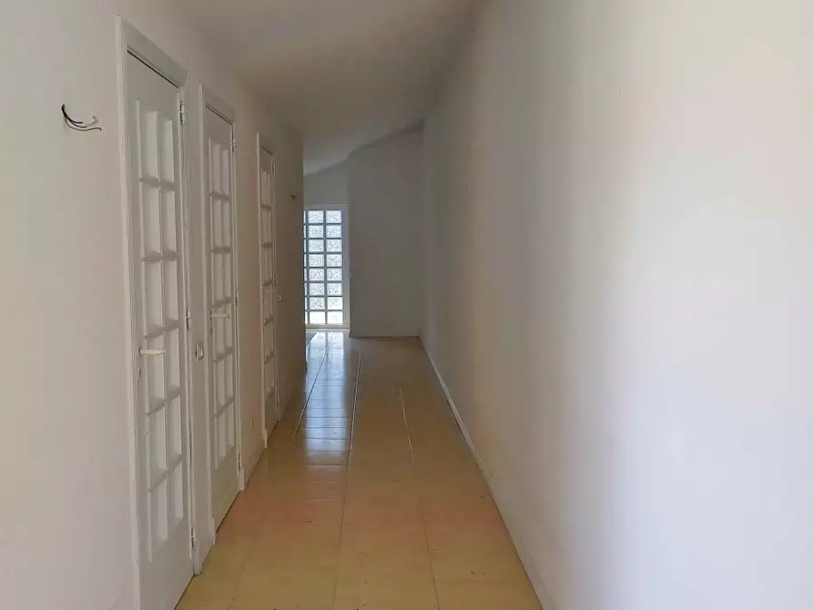 Immagine 2 di Villa in vendita  a Palermo