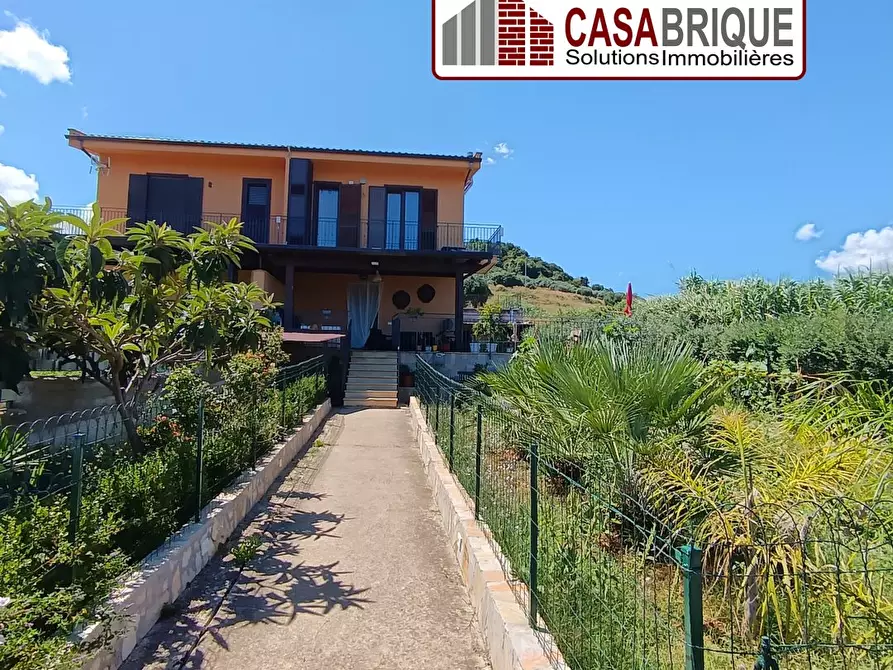 Immagine 2 di Villa in vendita  41 a Santa Flavia