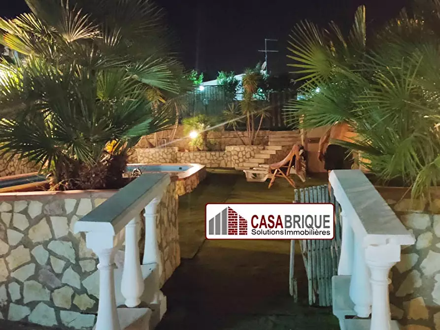 Immagine 2 di Villa in vendita  a Trabia