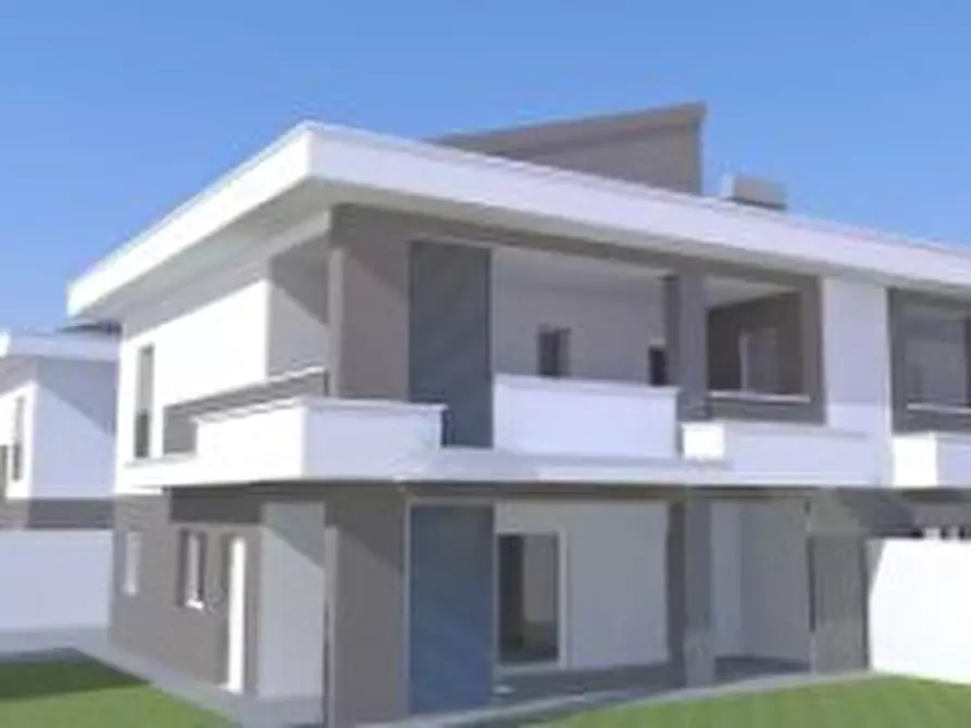 Immagine 10 di Villa in vendita  a Foligno