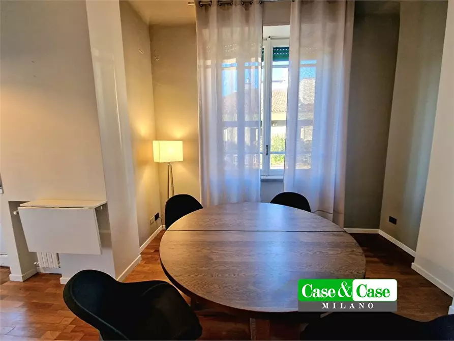 Immagine 10 di Appartamento in vendita  11 a Milano