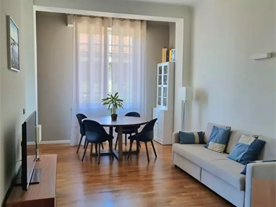 Immagine 1 di Appartamento in vendita  11 a Milano