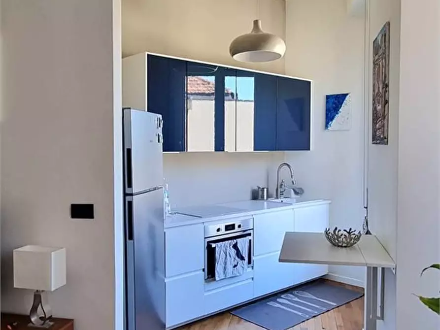 Immagine 7 di Appartamento in vendita  11 a Milano