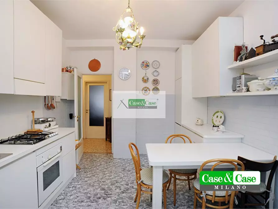 Immagine 5 di Appartamento in vendita  14 a Milano