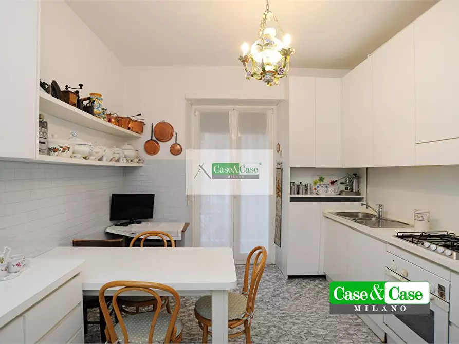 Immagine 4 di Appartamento in vendita  14 a Milano