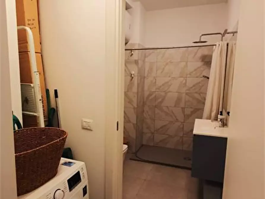 Immagine 10 di Appartamento in vendita  36 a Milano