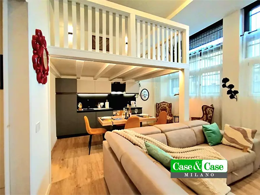 Immagine 5 di Appartamento in vendita  105 a Milano