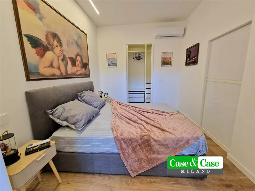 Immagine 9 di Appartamento in vendita  105 a Milano
