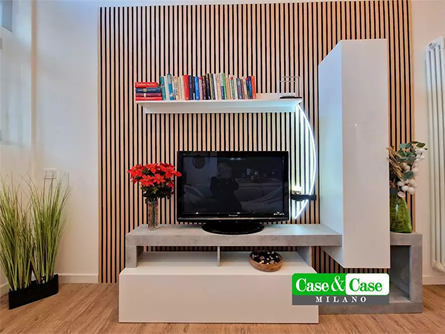 Immagine 8 di Appartamento in vendita  105 a Milano
