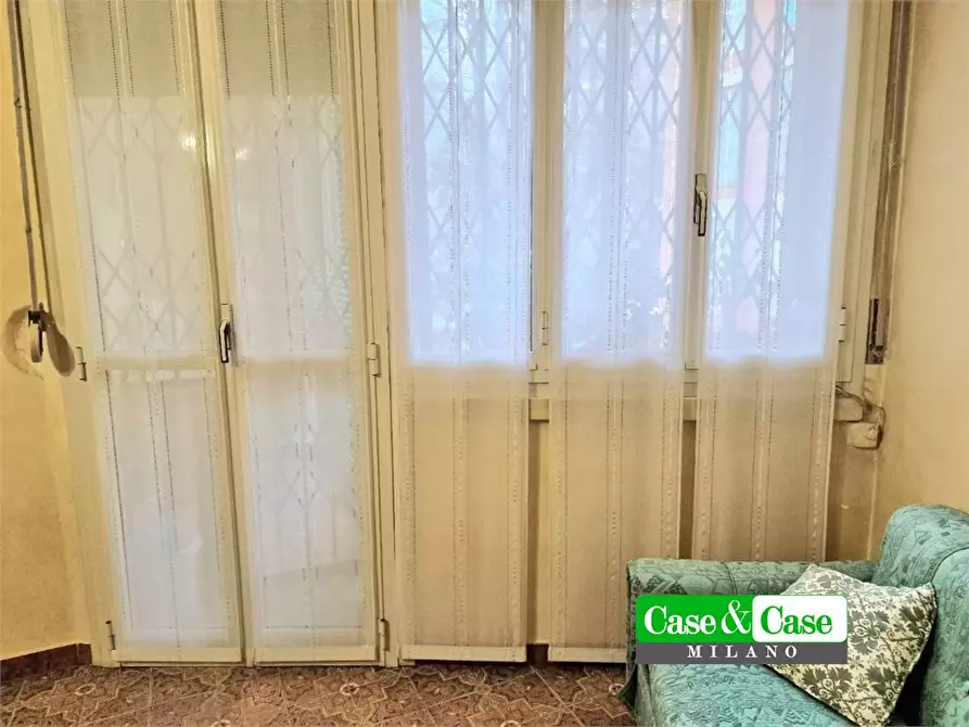 Immagine 9 di Appartamento in vendita  27 a Milano