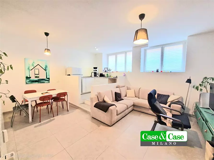 Immagine 2 di Appartamento in vendita  36 a Milano