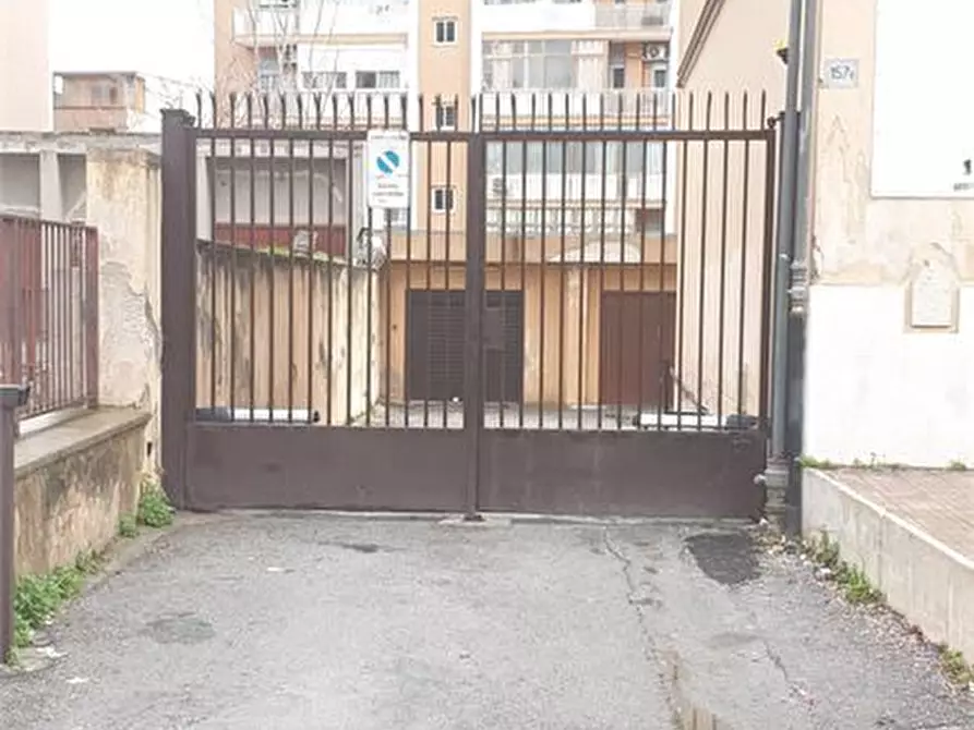Immagine 5 di Garage in vendita  a Palermo