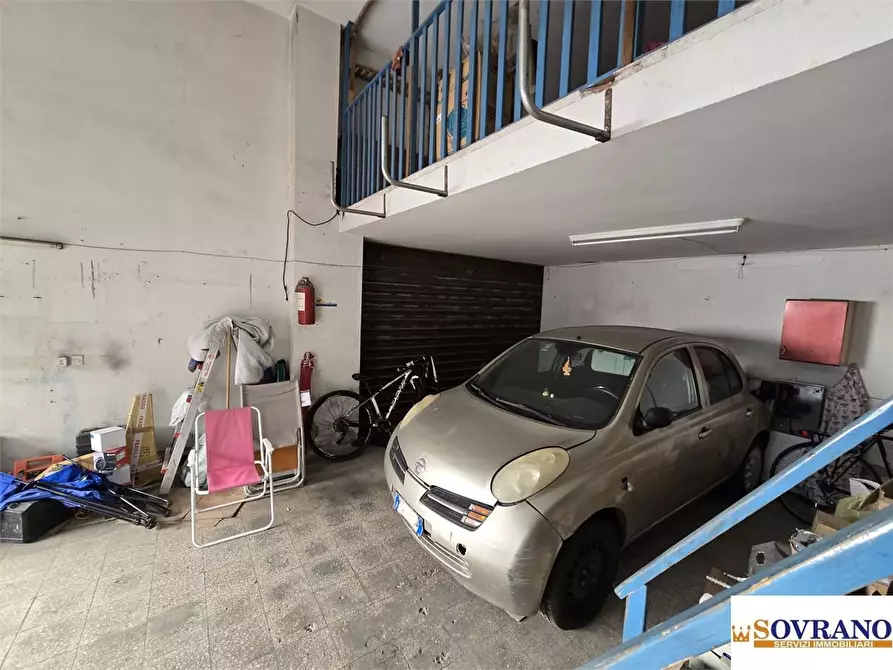 Immagine 6 di Garage in vendita  a Palermo