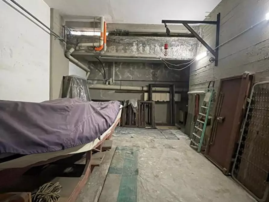Immagine 7 di Garage in vendita  14 a Palermo
