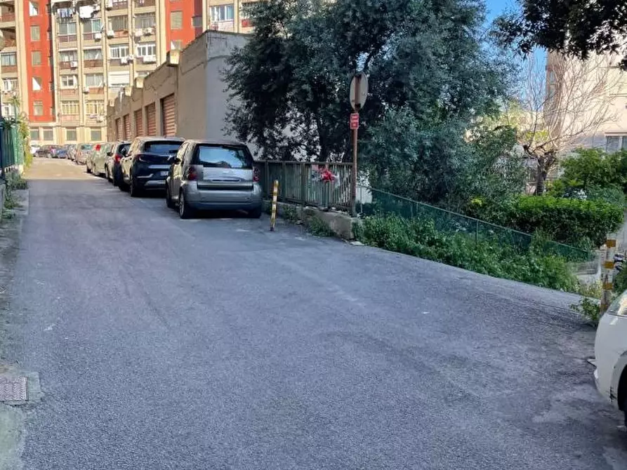 Immagine 8 di Garage in vendita  14 a Palermo