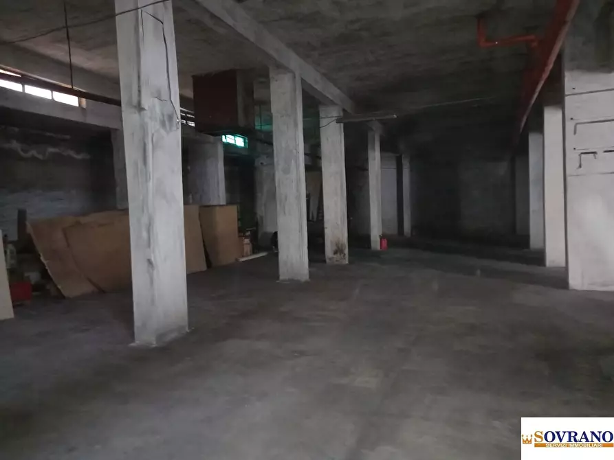 Immagine 5 di Garage in vendita  a Palermo