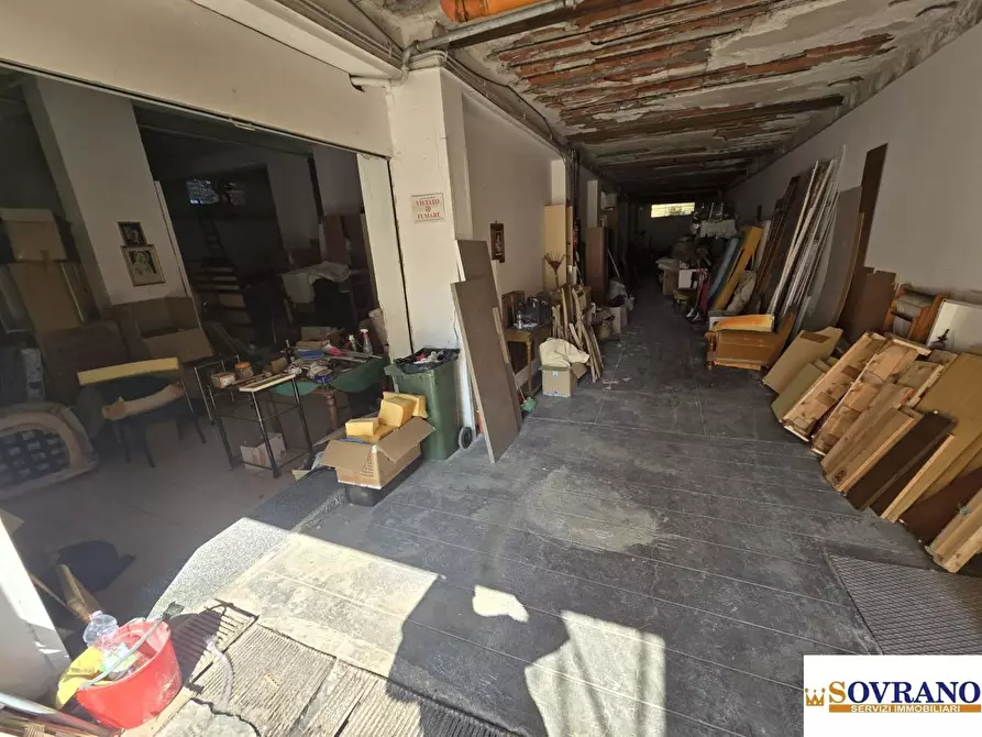 Immagine 9 di Garage in vendita  a Palermo