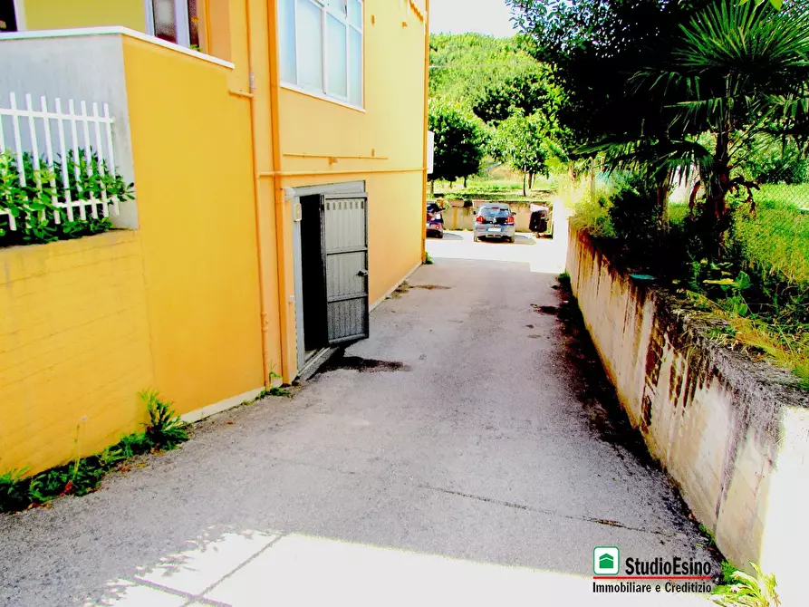 Immagine 7 di Garage in vendita  a San Benedetto Del Tronto