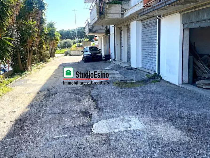 Immagine 3 di Garage in vendita  a Monteprandone