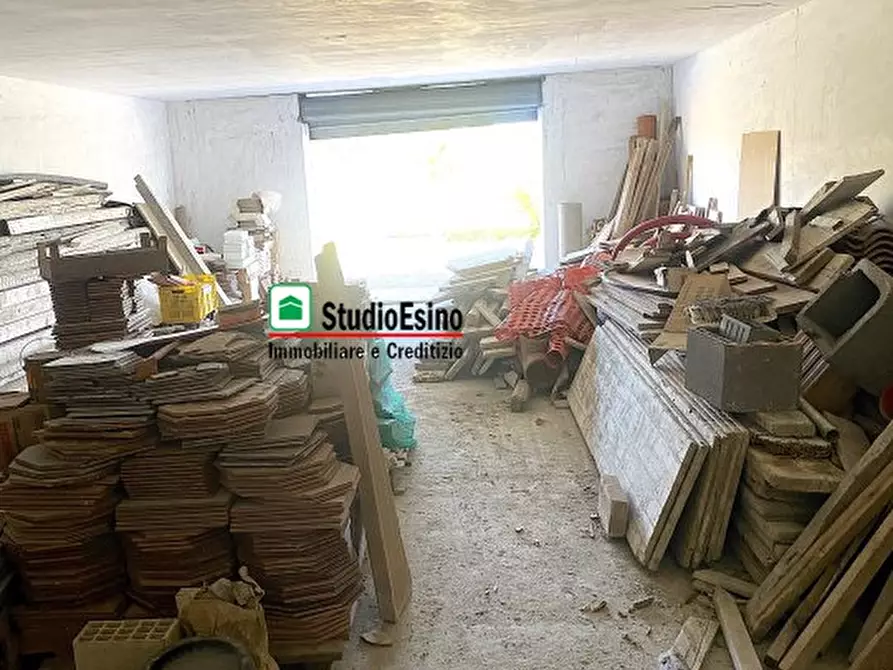 Immagine 2 di Garage in vendita  a Monteprandone