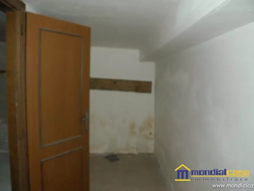 Immagine 5 di Garage in vendita  10 a Modica