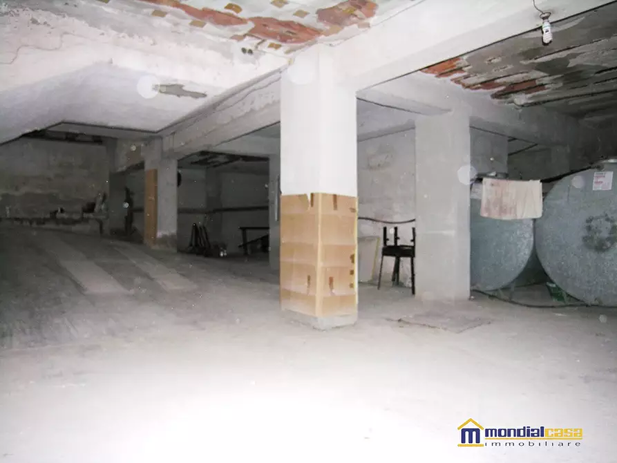 Immagine 4 di Garage in vendita  a Pachino