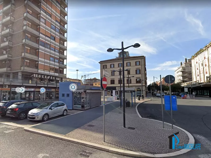 Immagine 7 di Garage in vendita  a Terni