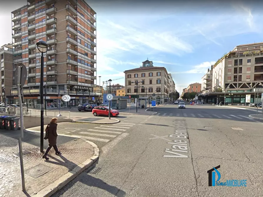 Immagine 10 di Garage in vendita  a Terni