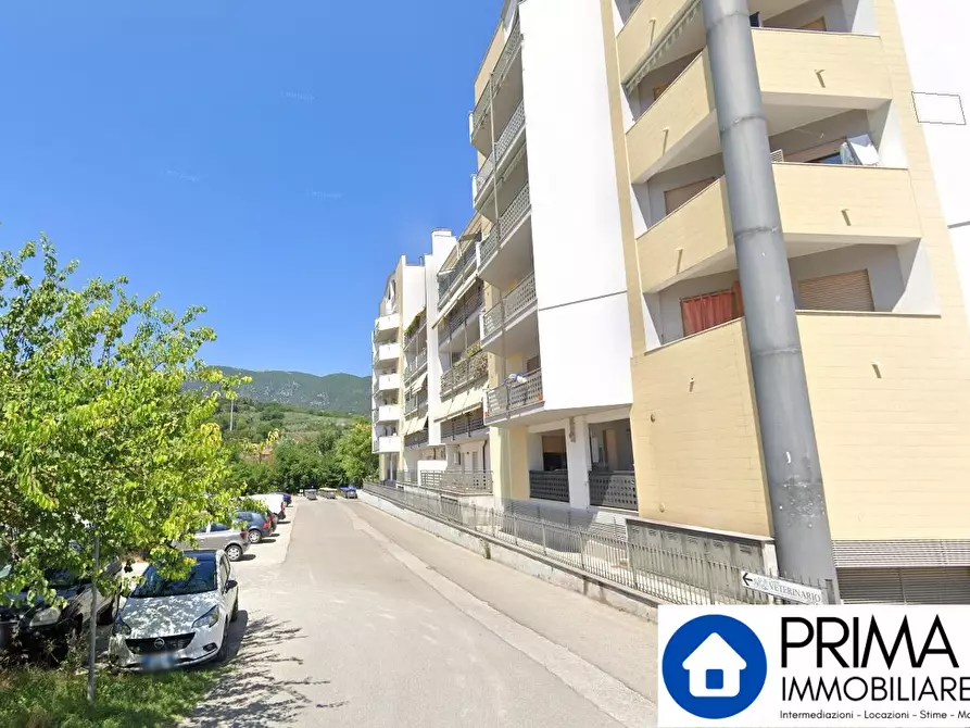 Immagine 4 di Garage in vendita  9-11 a Terni