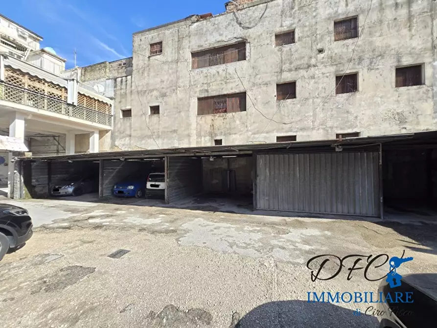 Immagine 7 di Garage in vendita  a Afragola