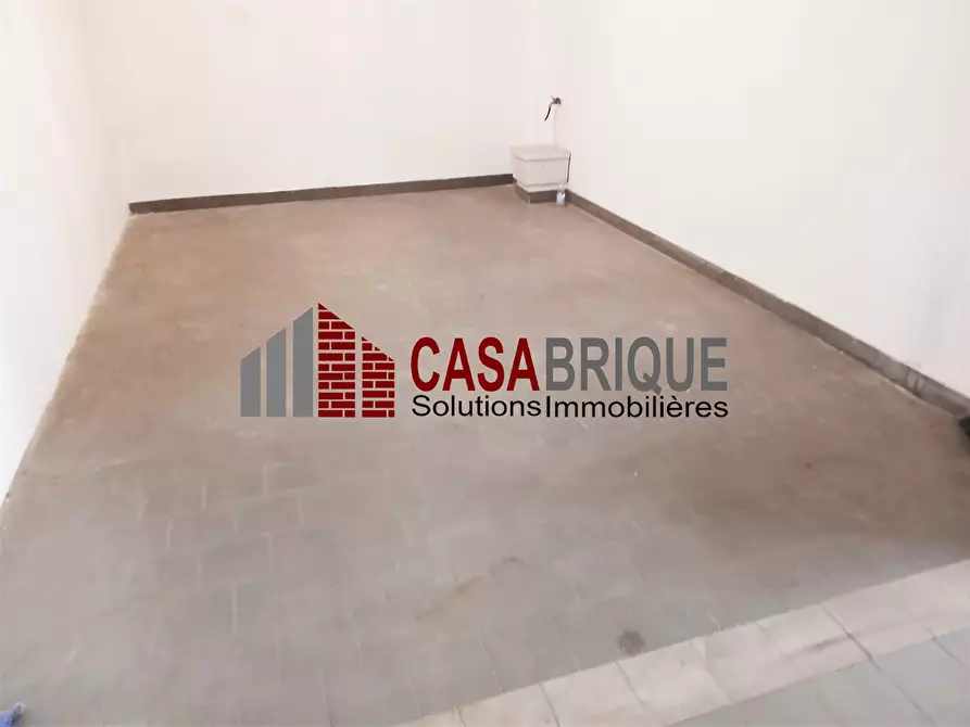 Immagine 8 di Garage in vendita  snc a Bagheria