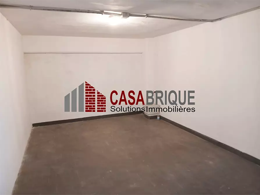 Immagine 6 di Garage in vendita  snc a Bagheria