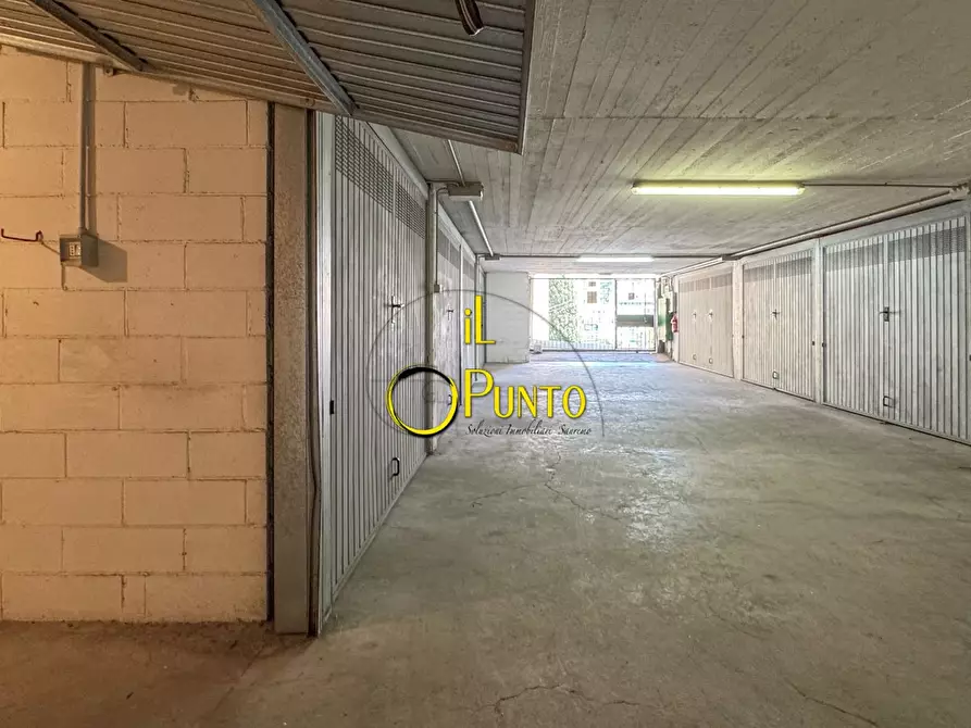 Immagine 2 di Garage in vendita  149 a San Remo