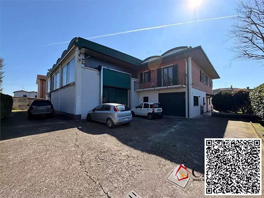 Immagine 9 di Capannone industriale in vendita  a Brignano Gera D'adda