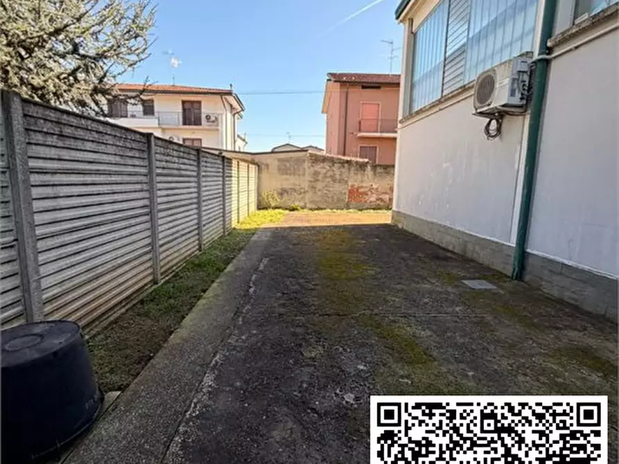 Immagine 10 di Capannone industriale in vendita  a Brignano Gera D'adda