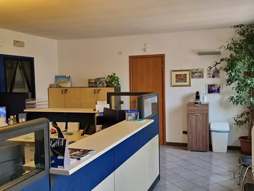 Immagine 10 di Capannone industriale in vendita  16 a Cremona