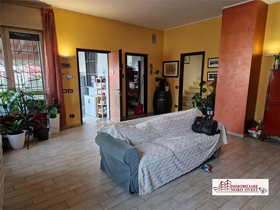 Immagine 3 di Capannone industriale in vendita  snc a Settimo Milanese