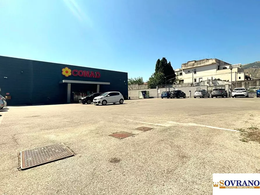 Immagine 6 di Capannone industriale in vendita  a Palermo