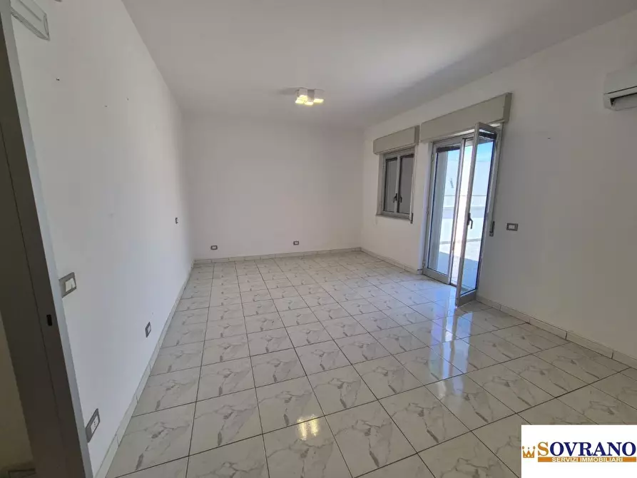 Immagine 10 di Capannone industriale in vendita  a Carini