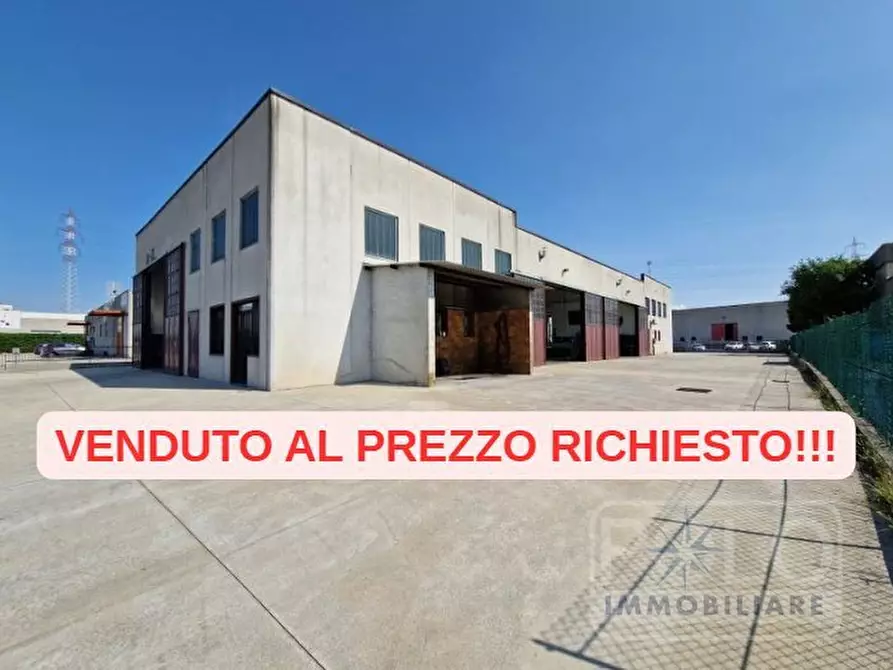 Immagine 1 di Capannone industriale in vendita  a Bussolengo