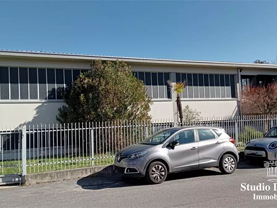 Immagine 6 di Capannone industriale in vendita  a Seregno