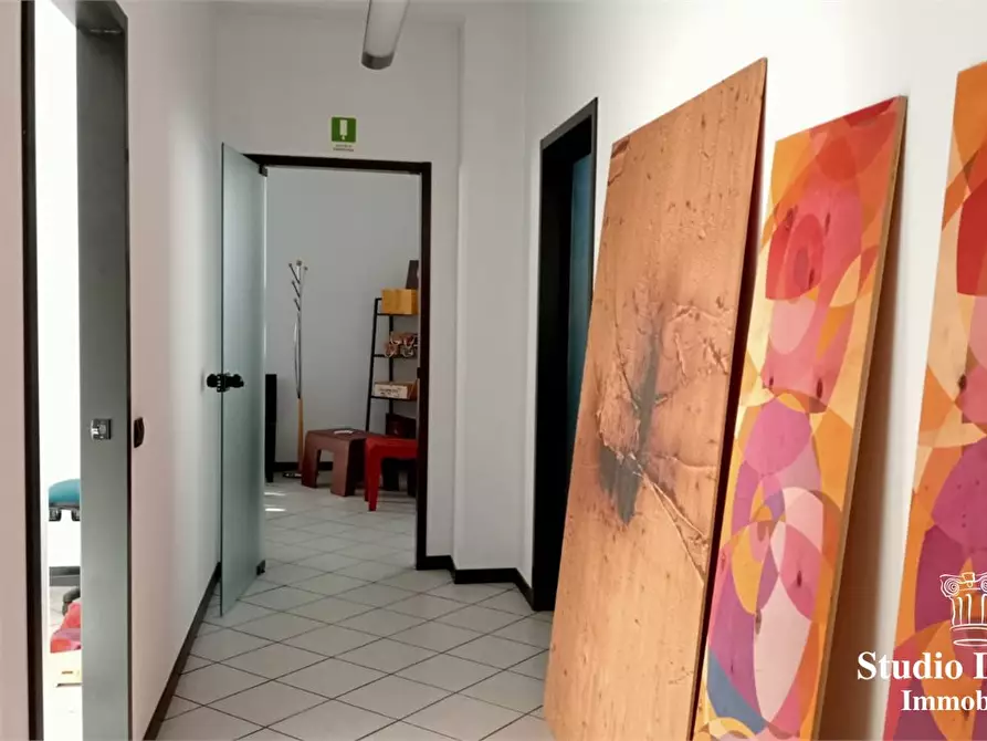 Immagine 10 di Capannone industriale in vendita  a Seregno