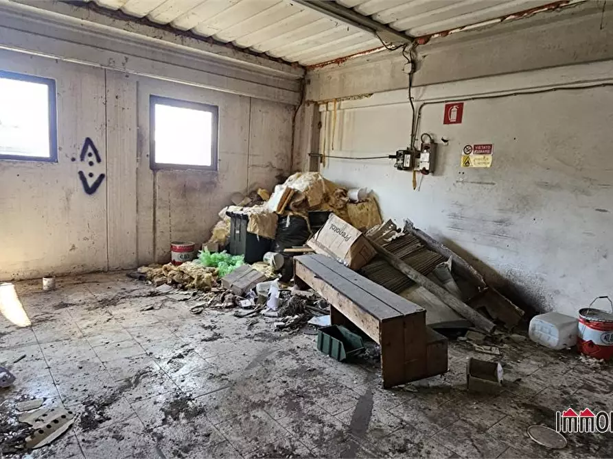 Immagine 5 di Capannone industriale in vendita  a Bagno A Ripoli