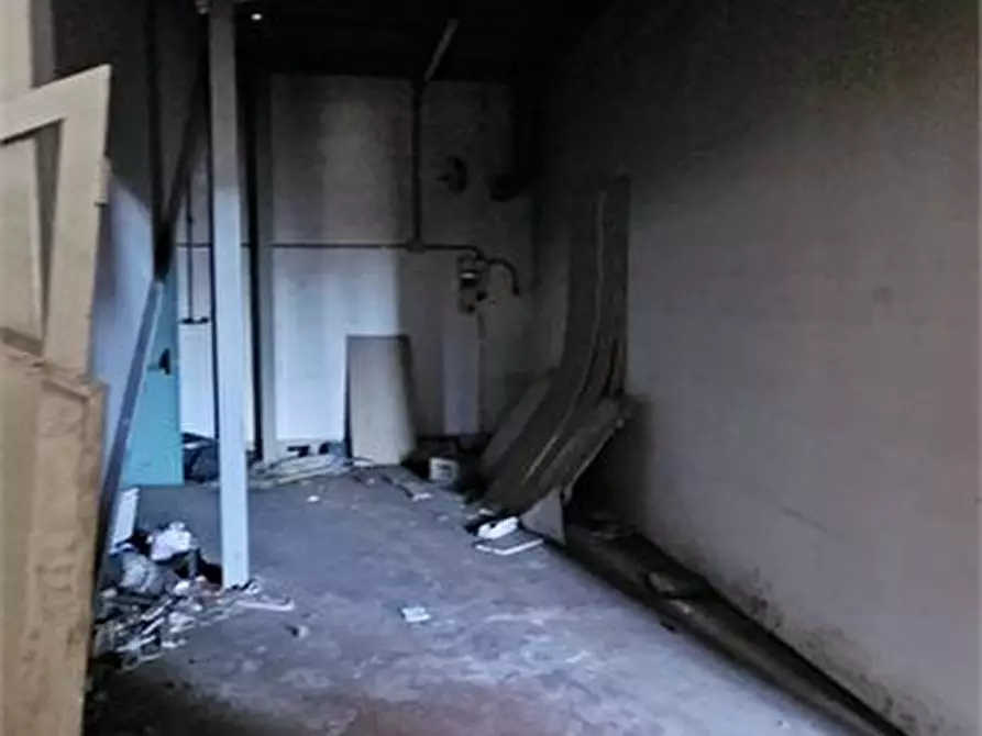 Immagine 9 di Capannone industriale in vendita  a Bagno A Ripoli