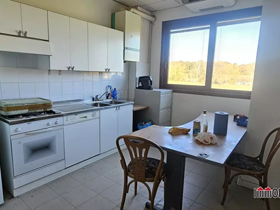 Immagine 8 di Capannone industriale in vendita  a Monteriggioni