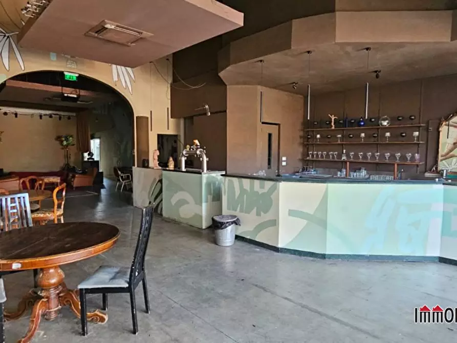 Immagine 1 di Capannone industriale in vendita  a Colle Di Val D'elsa