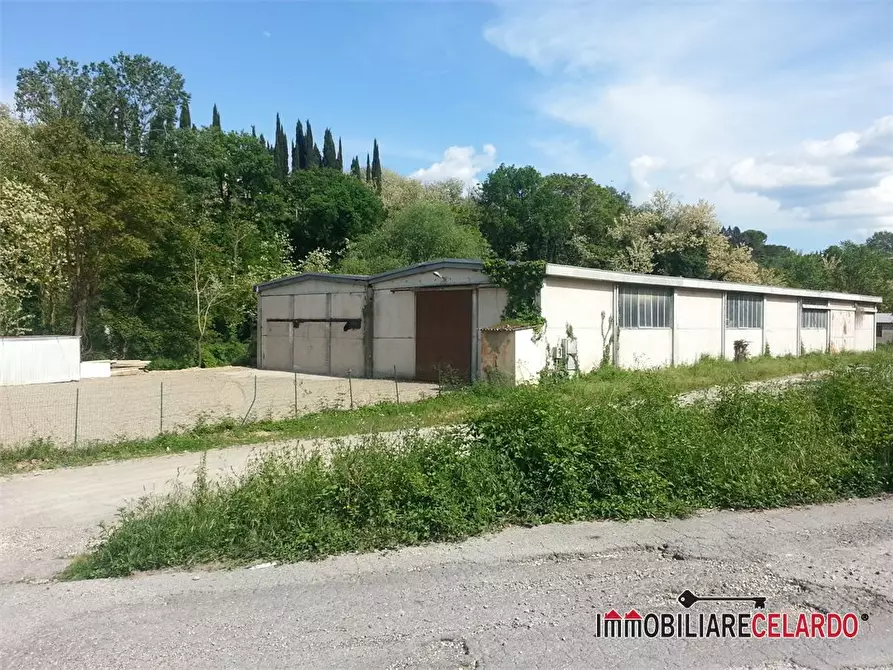 Immagine 1 di Capannone industriale in vendita  a Colle Di Val D'elsa