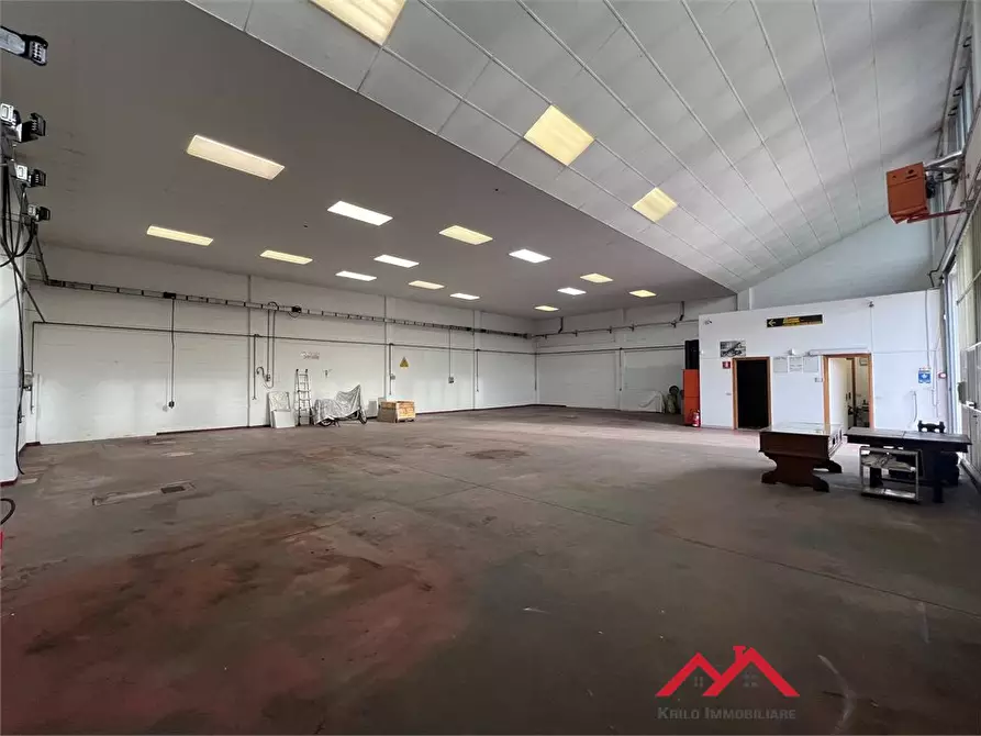 Immagine 6 di Capannone industriale in vendita  a Cernusco Sul Naviglio