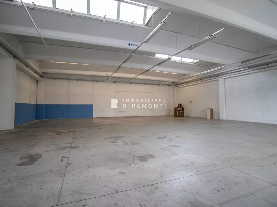 Immagine 4 di Capannone industriale in vendita  10 a Calolziocorte