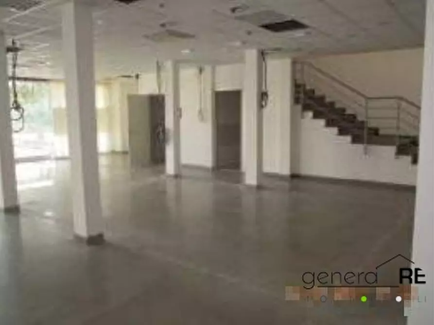 Immagine 4 di Capannone industriale in vendita  a Città Sant'angelo